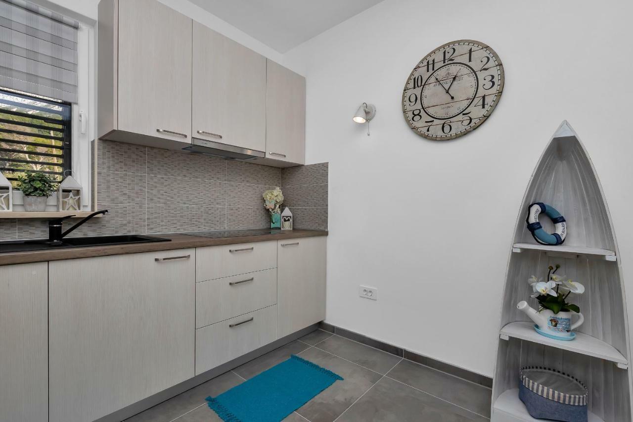 Apartment Amari Seaview Makarska Eksteriør billede