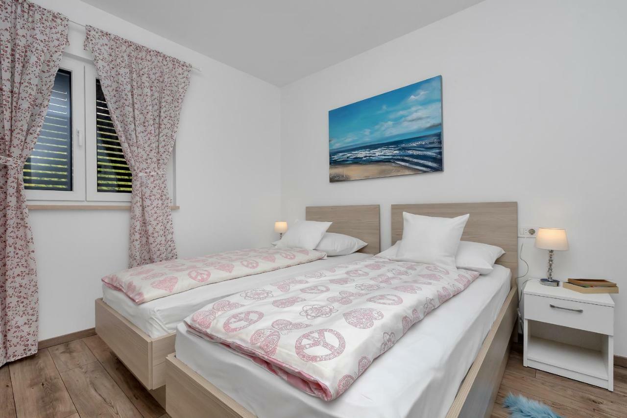 Apartment Amari Seaview Makarska Eksteriør billede